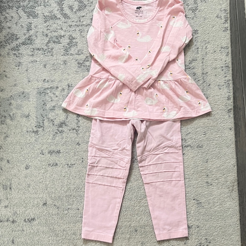 Pink Swan Kids Outfit